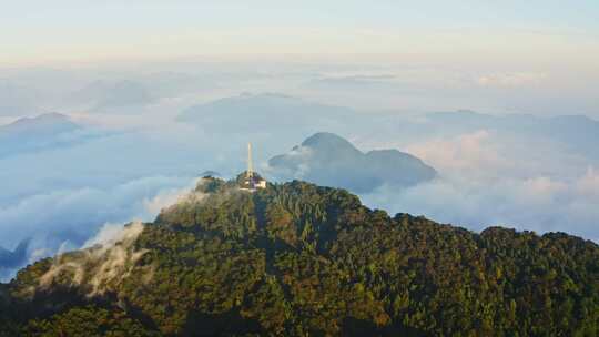 航拍高山云海