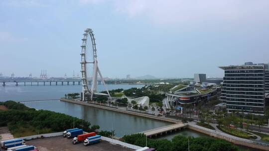 深圳宝安欢乐港湾全景航拍前进左环绕