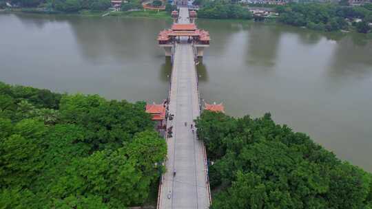 航拍漳州南山大桥建筑风光