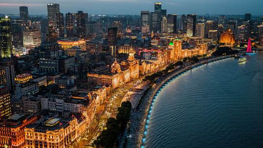 上海黄埔外滩万国建筑夜景航拍夜景8K