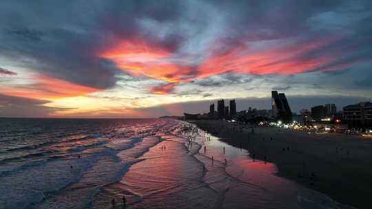 广西北海涠洲岛海边唯美夕阳日落晚霞