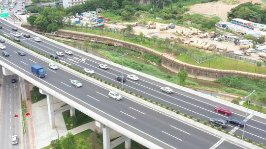 航拍深圳龙华区观澜城市交通