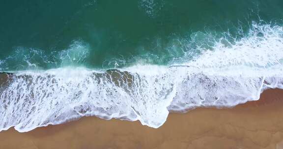 海滩沙滩海浪海边海水