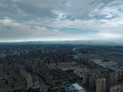 滕州延时大景下雨