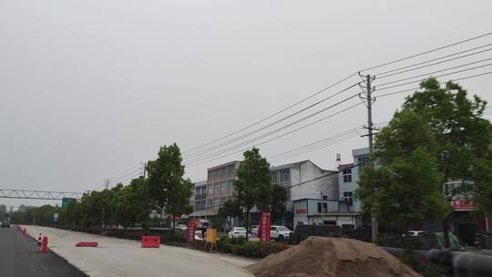 疫情城市街道马路汽车交通人流