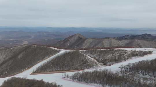 高山滑雪场滑雪爱好者