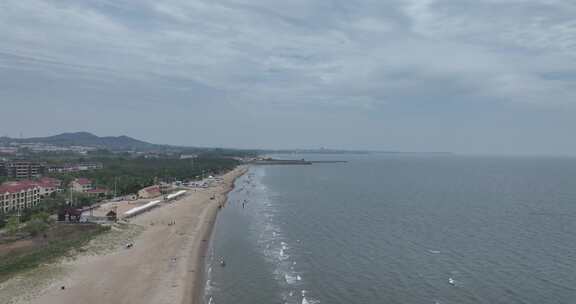 秦皇岛海边建筑沙滩航拍