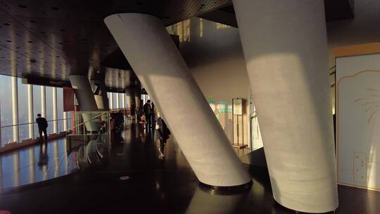 上海之巅观光厅上海中心大厦全程记录4K实拍