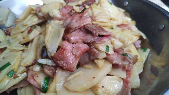 竹笋炒肉美食