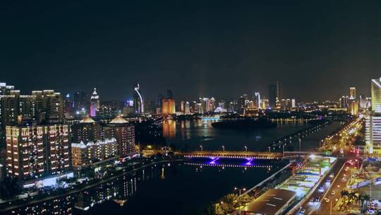 鸟瞰厦门城市的夜晚天际线