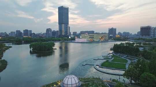 上海保利大剧院疁城之瞳远香湖嘉定夜景航拍视频素材模板下载