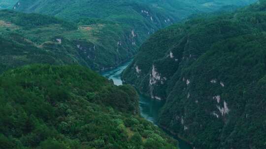 航拍山川河流风光