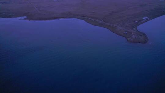 航拍青海黑马河青海湖畔半岛自然风光