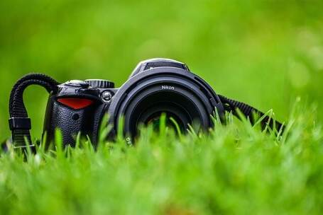 小村庄的自在旋律 青山环绕 稻田起伏 小村庄的自在旋律 青山环绕 稻田起伏