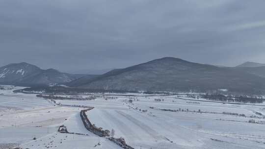 航拍山区雪原风光