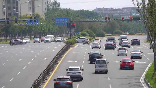 隧道车流快速路行驶交通