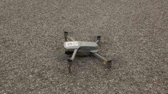 大疆无人机起飞高清实拍视频素材模板下载