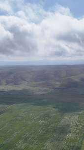 竖屏航拍西北巍峨高山祁连山