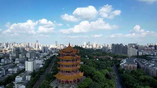 航拍武汉蓝天白云旅游地标黄鹤楼古建筑