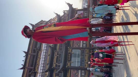 济南非物质文化遗产踩高跷民俗演艺闹元宵