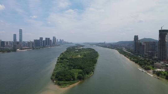 湖南长沙湘江橘子洲5A景区航拍视频素材模板下载