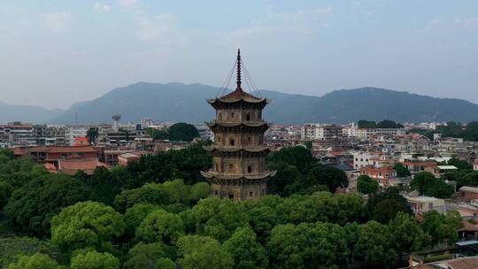 泉州航拍西街东西塔市区开元寺风景名胜古迹