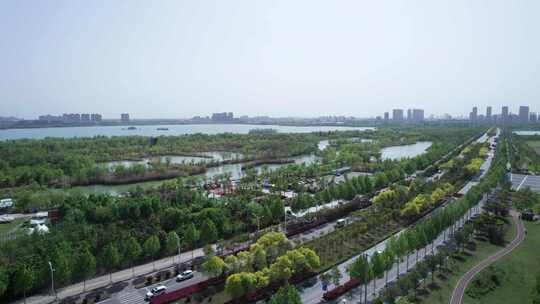 淮北南湖公园绿金中央公园视频素材模板下载