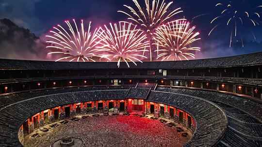 中国传统古建筑土楼新年春节节日烟花