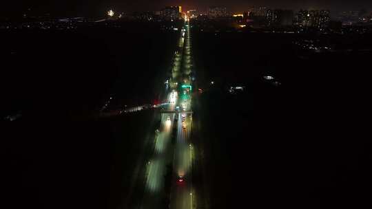 航拍 夜景 过年 年味 年末 夜晚 道路 车辆