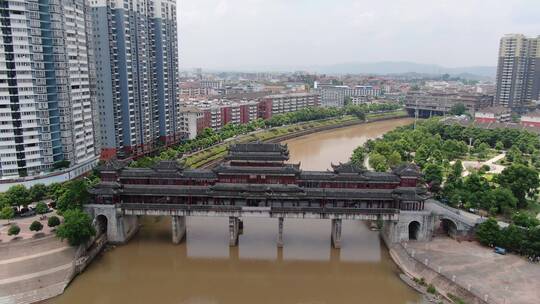 航拍侗族少数民族特色建筑风雨桥视频素材模板下载