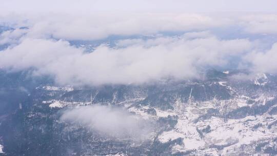 4k航拍恩施雪山雾凇峡谷风光