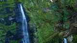 山间瀑布自然景观高清在线视频素材下载