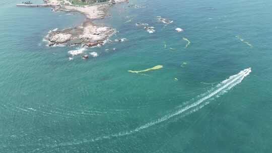 青岛海边海浪慢镜头海浪升格海浪拍打礁石