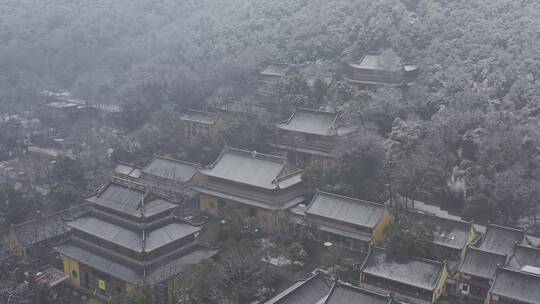 杭州灵隐雪下雪航拍