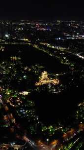 竖版航拍山东济南城市夜景老城区夜景