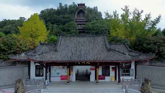 四川自贡荣县航拍大佛寺白塔山镇南塔