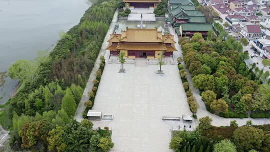 江苏兴化市乌巾荡风景区上方寺