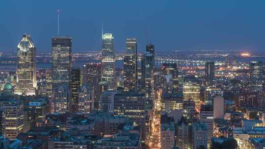 蒙特利尔夜晚全景皇家山全景实拍