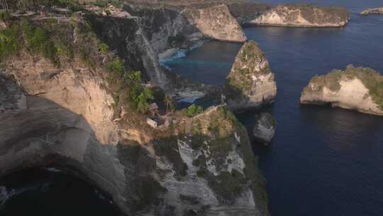 HDR印尼佩尼达岛悬崖航拍自然风光
