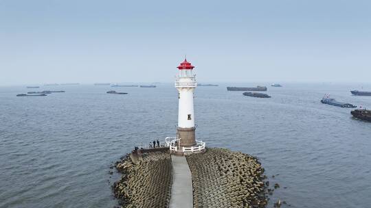 航拍上海吴淞口灯塔与长江海景