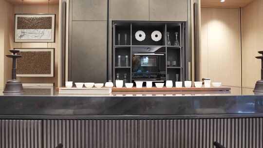 样板间装修岛台酒柜实拍