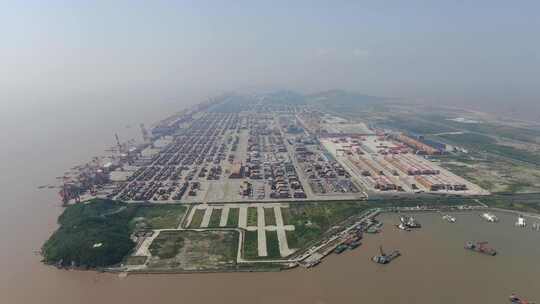 上海市 洋山港 港口 码头 集装箱视频素材模板下载