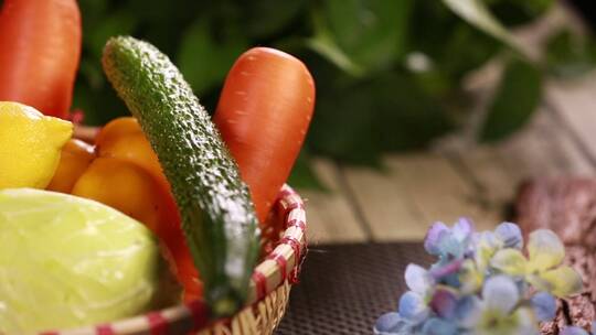 一篮健康蔬菜水果维生素