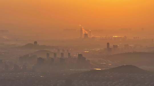 航拍徐州城市日出朝阳,平流雾工厂烟囱