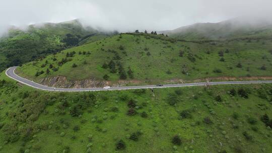 航拍湖北神农架最美公路盘山公路