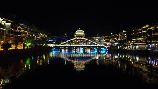 航拍湖南湘西凤凰古城4A景区雪桥夜景