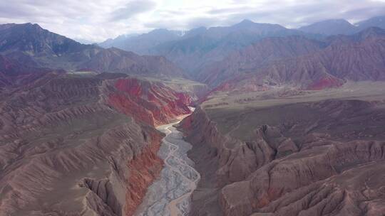 甘肃酒泉洪水河大峡谷