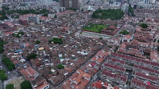 漳州古城航拍闽南古厝城市红砖瓦房漳州市区