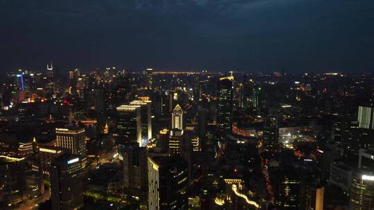 上海外滩黄浦区黄浦江东方明珠夜全景夜景4K