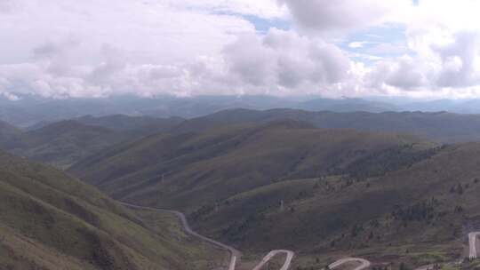 四川阿坝州 航拍 山峦